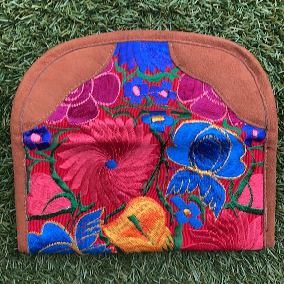 Embroidered Clutch or Wallet - Picture 5 of 8